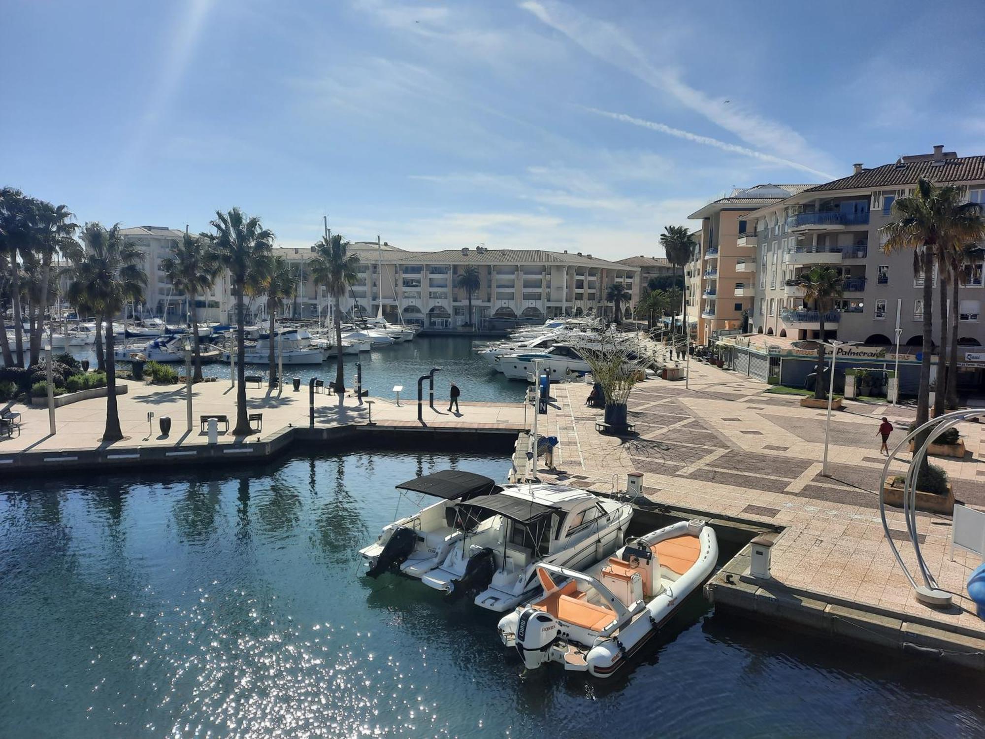 Coeur Marina Climatise Terrasse Parking Daire Fréjus Dış mekan fotoğraf